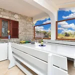 House Murage 2370 Holiday home