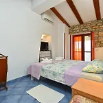 House Murage 2370 Barbariga