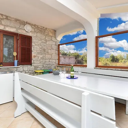 House Murage 2370 Tatil Evi
