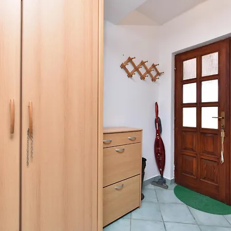 Дом отдыха House Murage 2370