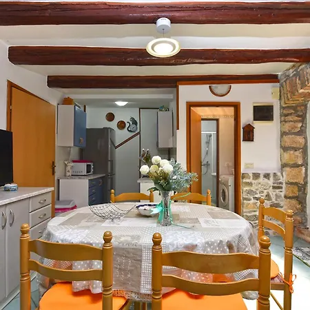 House Murage 2370